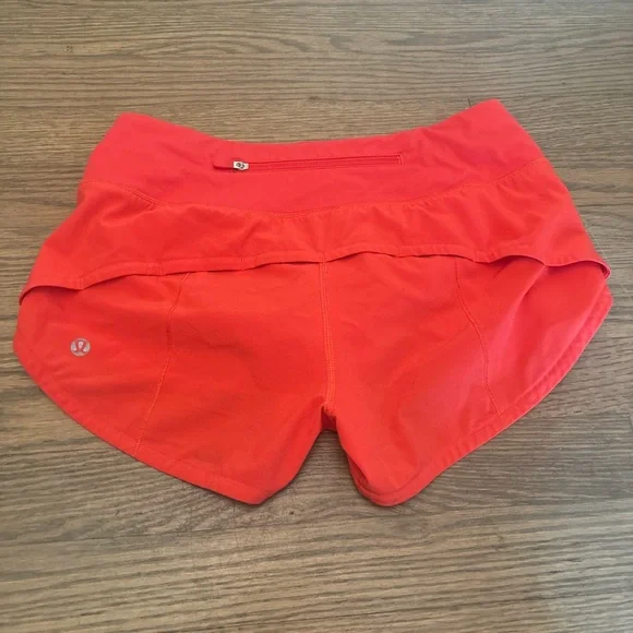 Lululemon Athletica Carnation Red Speed Up Shorts Size 2 - Picture 2 of 6